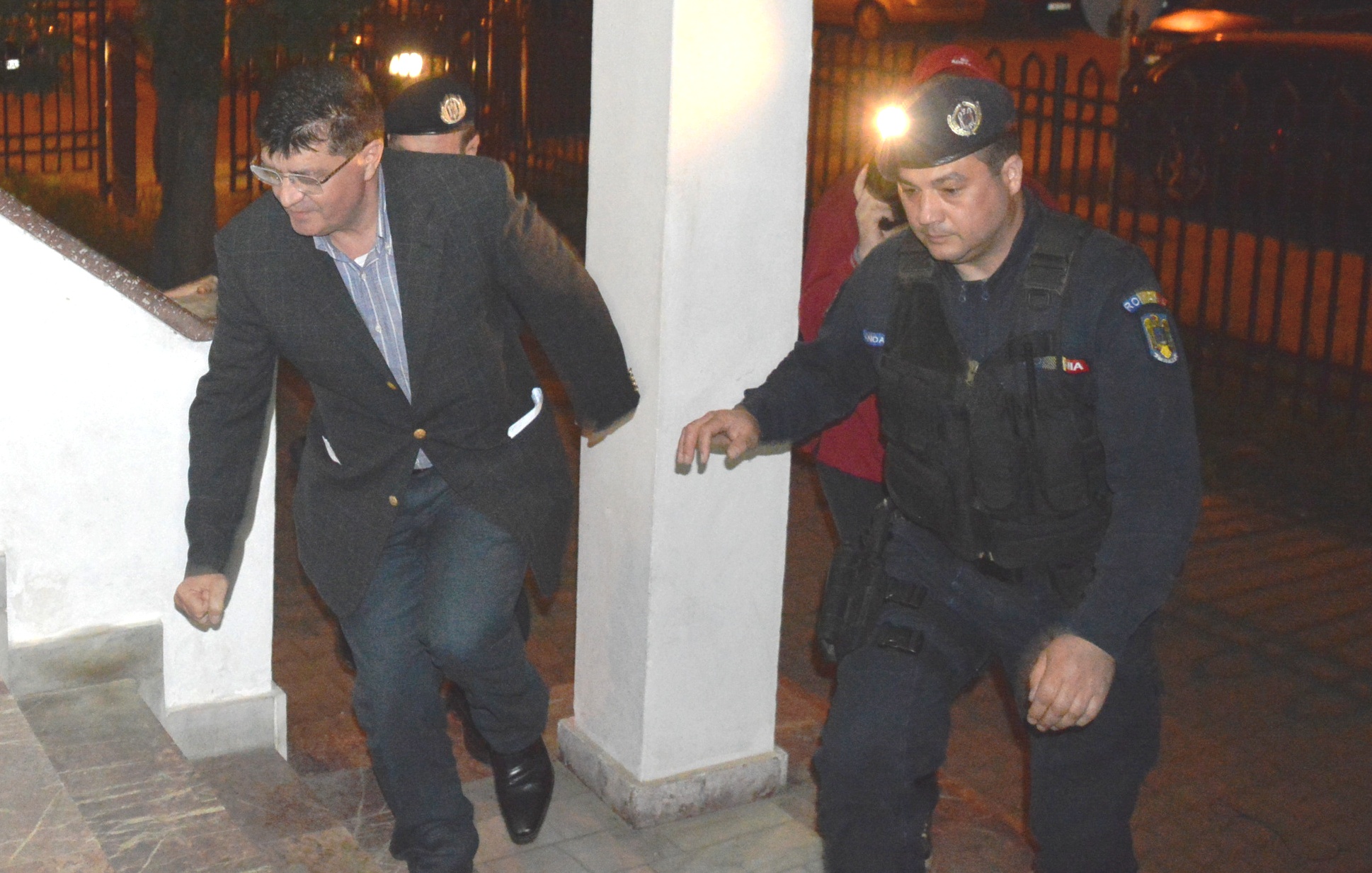 „Băieții deștepți” care au ruinat Băile Herculane, trimiși în judecată pentru un prejudiciu de 123 de milioane!