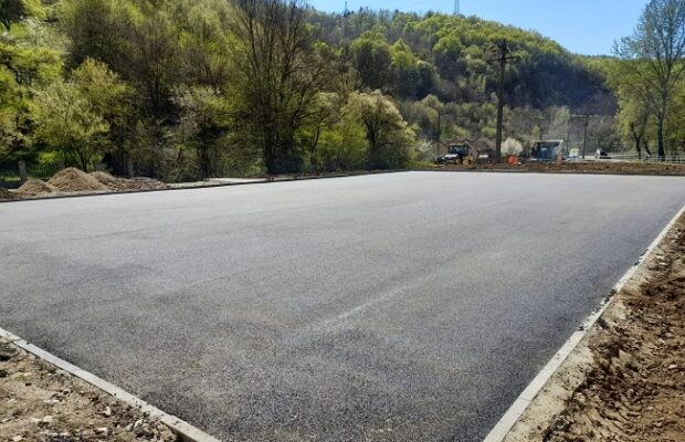 teren de sport asfalt moldova noua