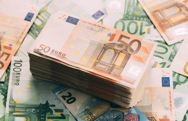 euro cash stack closeup