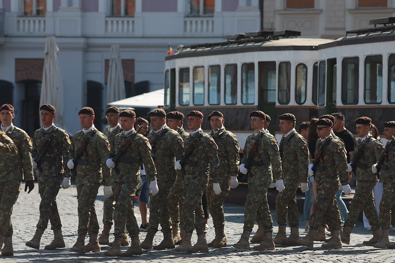 parada militara ziua timisoarei (1)