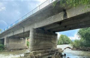 Pod avariat la Slatina Timiș în urma calamităților din 2020.