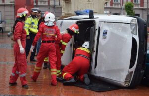 simularea unui accident rutier la road safety, in timisoara