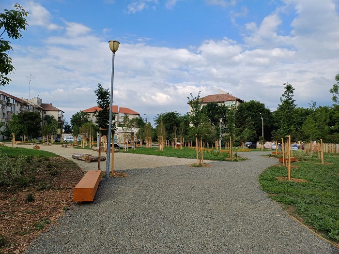 parc nou in zona lunei din timisoara 2