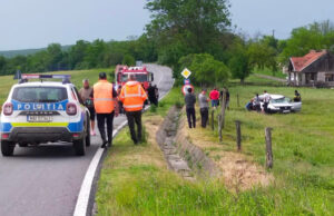 accident tomnatic trei morti