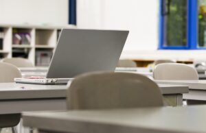 edmonds, washington, united states,laptop on table