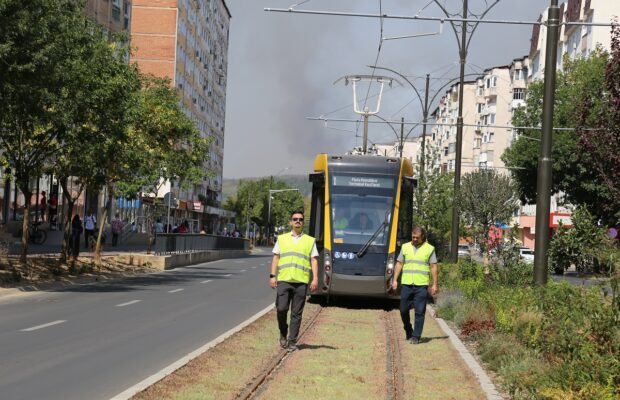 Teste la Resita cu tramvaiul și viitorii vatmani