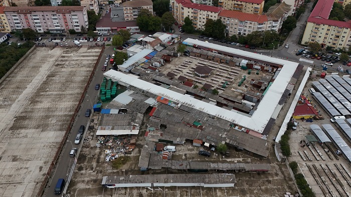 constructii ilegale demolate in piata aurora din timisoara