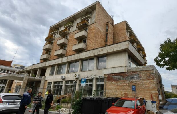 hotel semenic Resita vedere din spate