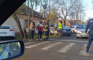 accident timisoara masina proiectata in casa