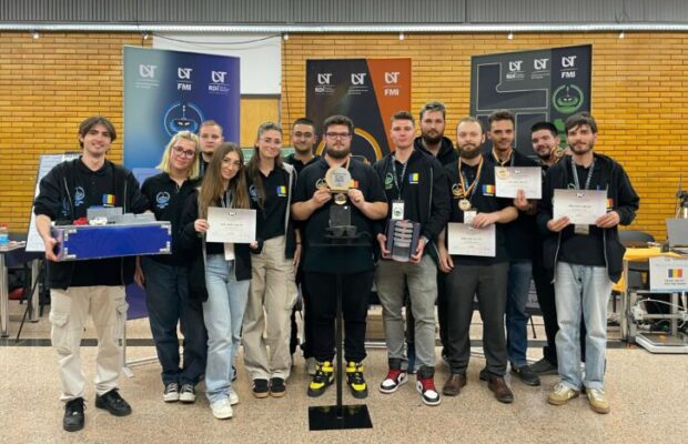 echipa de robotica a uvt a castigat premii la robochallenge