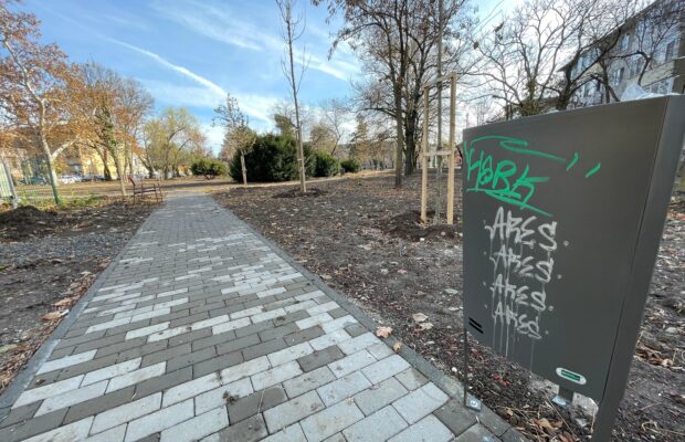 parcul crucii din timisoara vandalizat