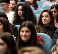 studenti uvt practica in companii din timisoara