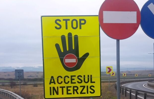 indicatoare acces interzis autostrada a1