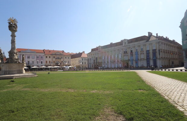 palatul baroc muzeul de arta timisoara