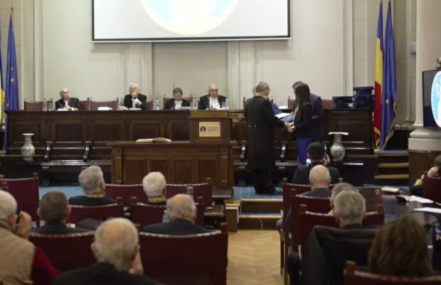 upt premiile academiei romane