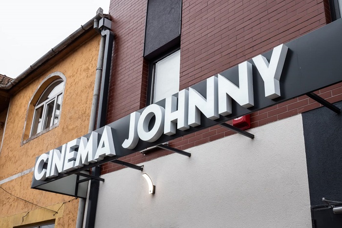 cinema johnny din timisoara