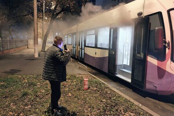 incendiu tramvai armonia timisoara