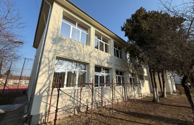 scoala gimnaziala 15 din timisoara