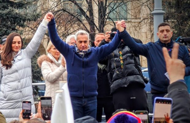 georgescu calin isi depune candidatura pentru prezidentiale