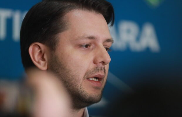 ruben latcau (usr), viceprimar timisoara atac marilen pirtea