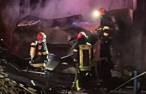 stingere incendiu pompieri